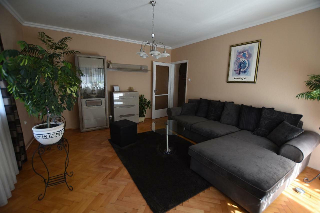 Szecsenyi Apartman Heviz Exterior photo